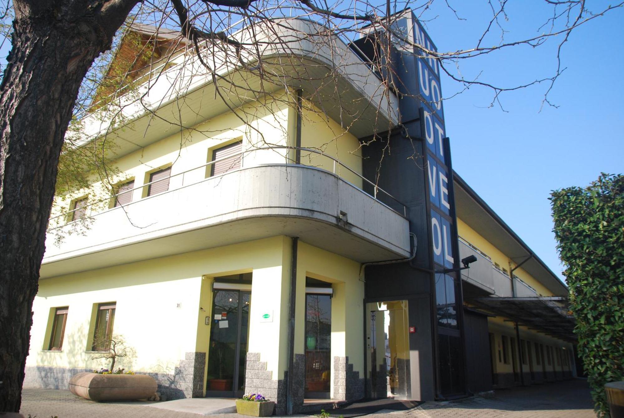 Nuovo Hotel Vigevano Exterior foto